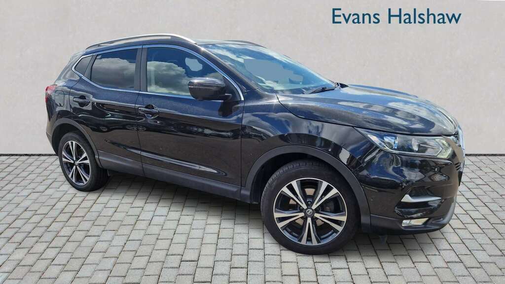 Nissan Qashqai 1.3 Dig-t N-connecta 2019 Black