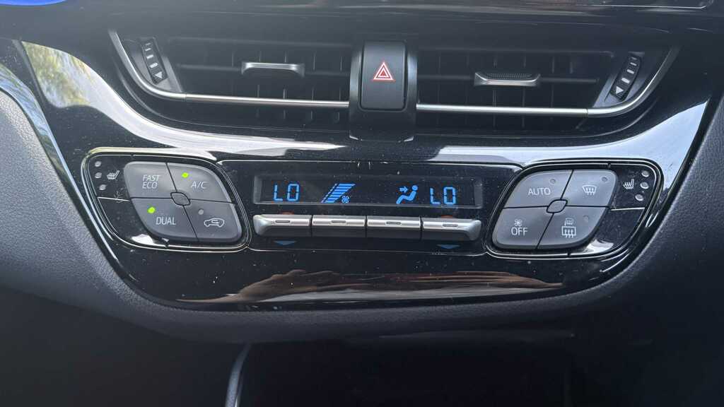 Toyota C-Hr 1.8 Vvt-h Dynamic Blue #14