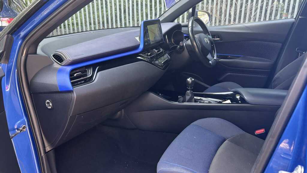 Toyota C-Hr 1.8 Vvt-h Dynamic Blue #7