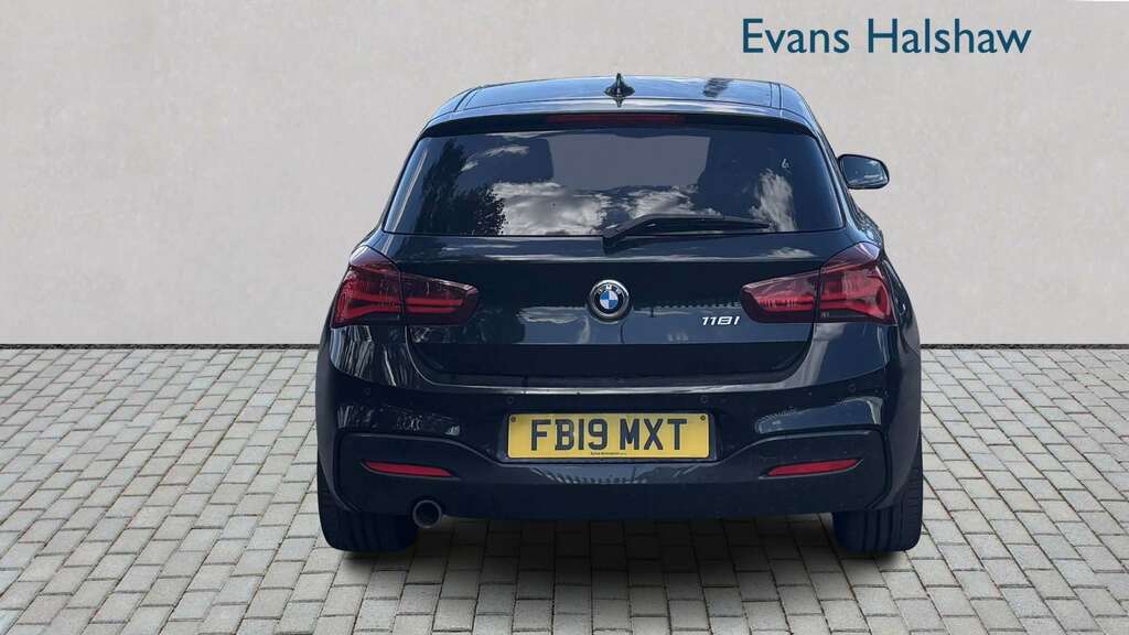 BMW 1 Series 118I 1.5 M Sport Shadow Edition 2019 Black #5