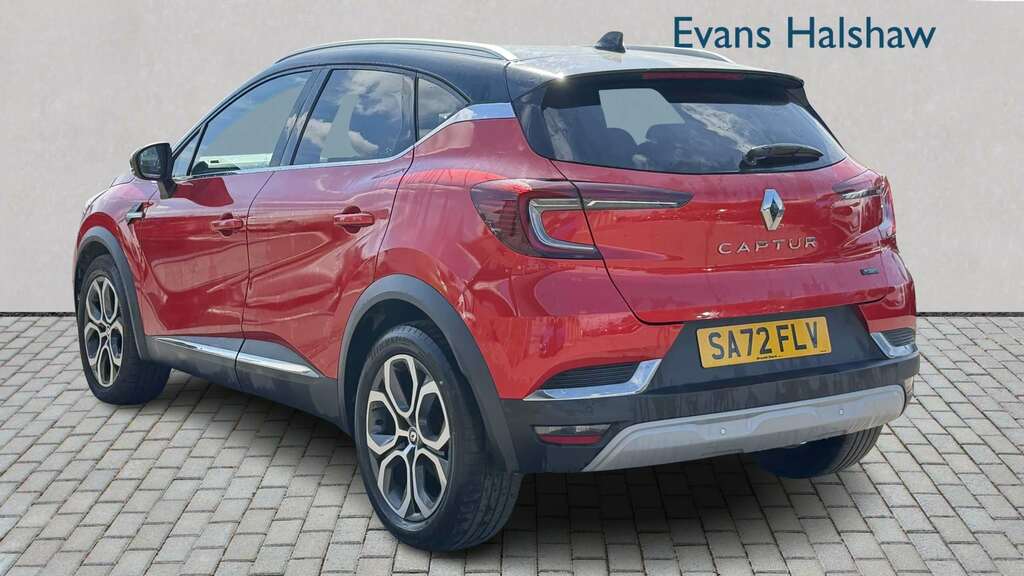 Renault Captur 1.6 E-tech Full Hybrid 145 Techno 2022 Red #2