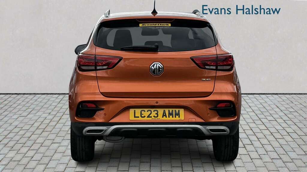 MG ZS 1.5 Vti-tech Exclusive 2023 Orange #3