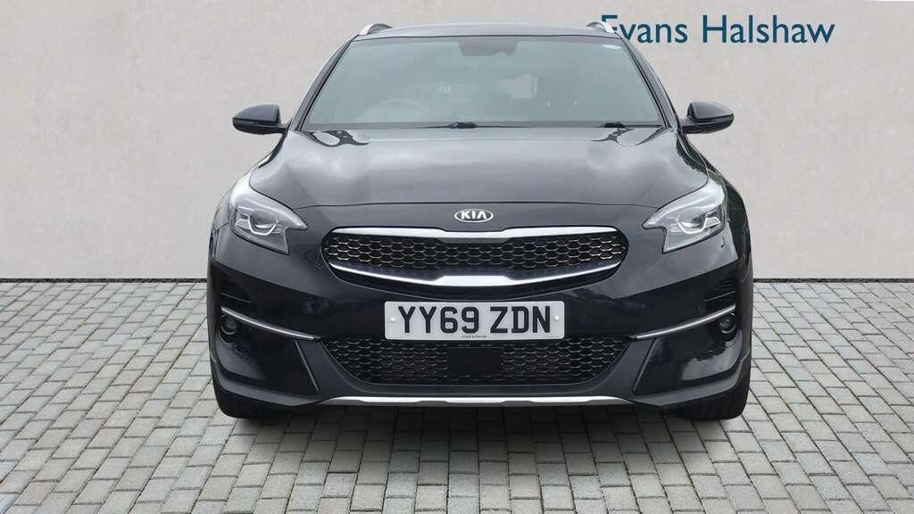 Kia Xceed 1.4T Gdi Isg First Edition 2020 Black #3