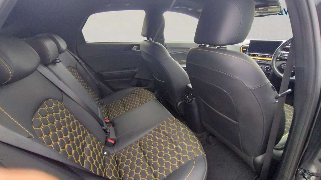 Kia Xceed 1.6 Crdi 3 Suv Euro 6 Ss 134  #14