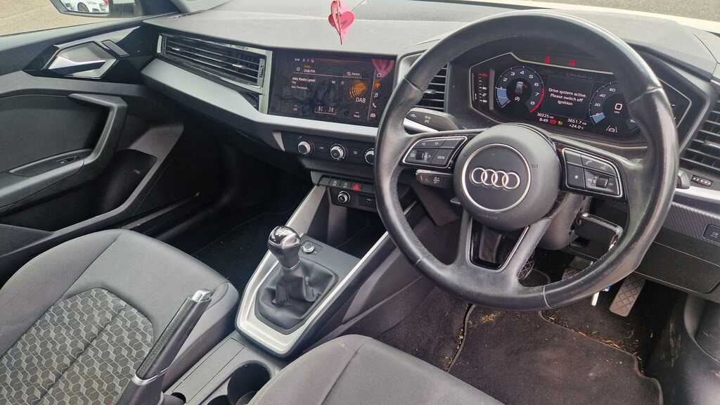 Audi A1 25 Tfsi Sport 2021 White #4