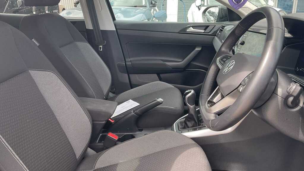 Volkswagen Taigo Life Grey #8