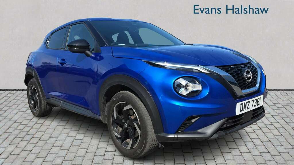 Nissan Juke 1.6 Hybrid N-connecta Black #1