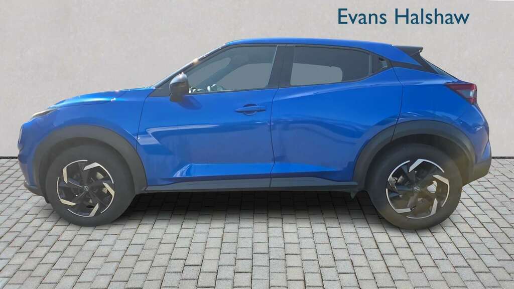 Nissan Juke 1.6 Hybrid N-connecta Black #3