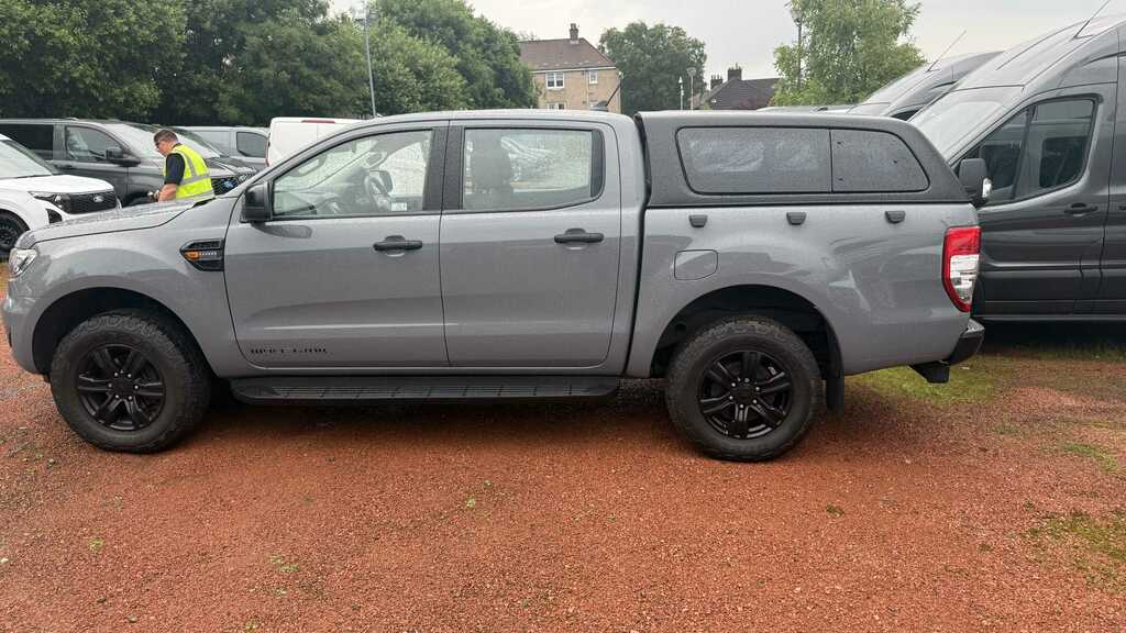 Ford Ranger Pick Up Double Cab Xlt 2.0 Ecoblue 170 2022 Grey #6
