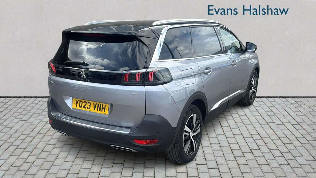 Peugeot 5008 1.5 Bluehdi Gt Eat8 2023 Grey #4