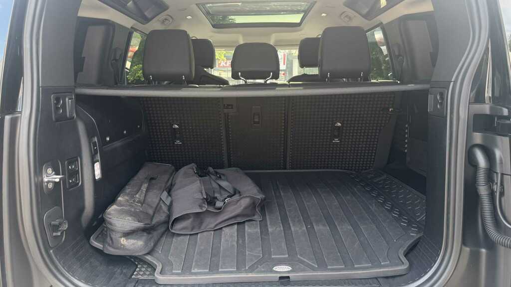 Land Rover Defender 110 Defender Xs Edition D Mhev Silver #8