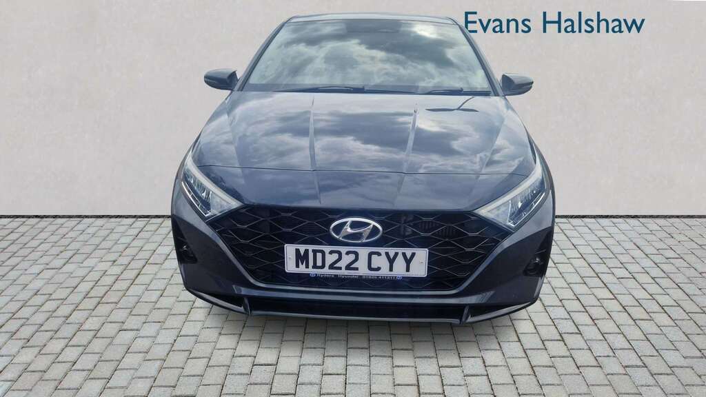 Hyundai I20 1.0T Gdi 48V Mhd Premium 2022 Grey #4