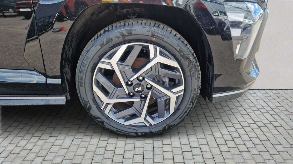 Hyundai Kona 1.6T 138 N Line 2025 Black #5