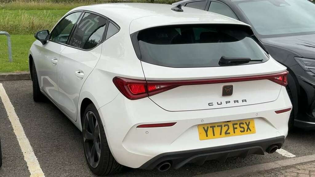 Cupra Leon 2.0 Tsi Vz1 Dsg 2022 White #3
