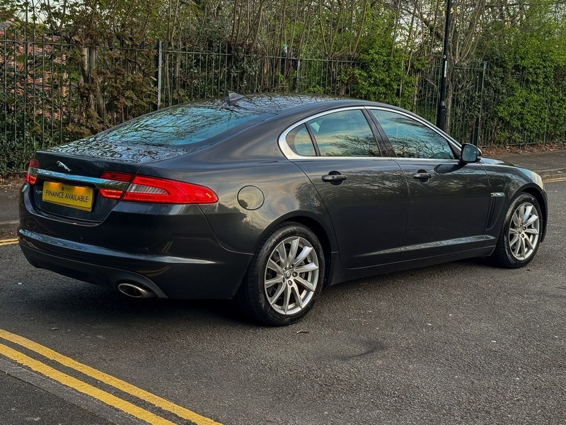 Jaguar XF 3.0D V6 S Portfolio Start Stop Silver #16