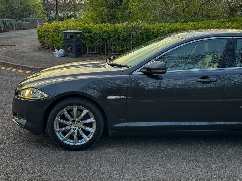 Jaguar XF 3.0D V6 S Portfolio Start Stop Silver #7