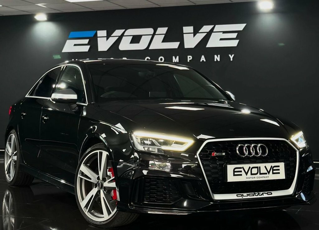 Audi RS3 2.5L Null Black