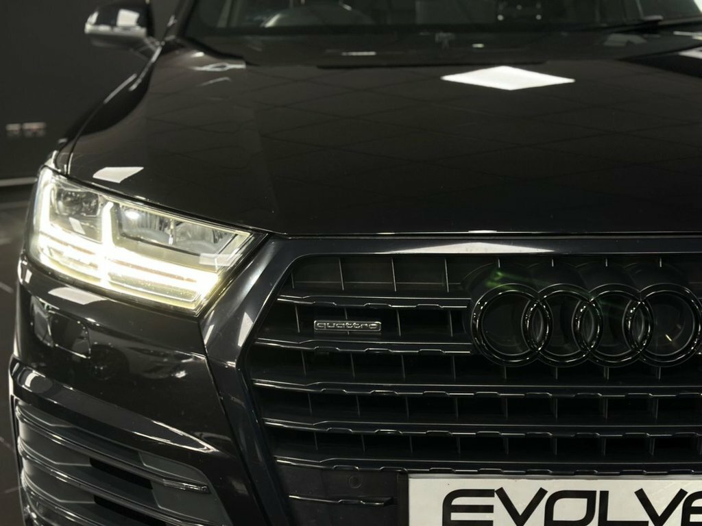 Audi Q7 3L Black Edition WL19VZZ Black #4