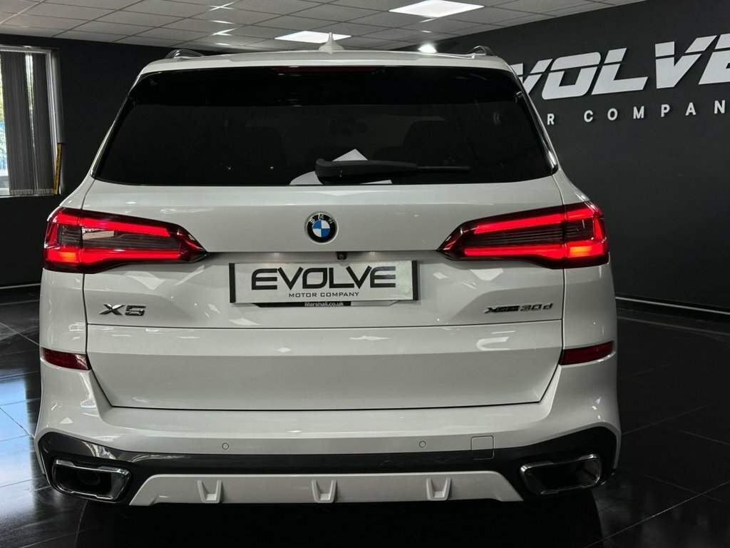 BMW X5 3L M Sport SF69NWY White #5