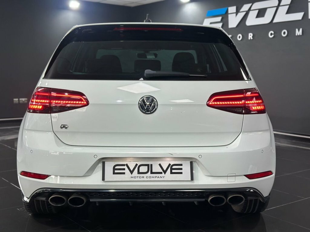 Volkswagen Golf 2L R WV18VZK White #5