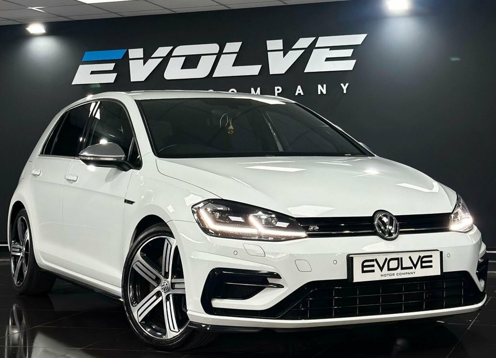 Volkswagen Golf 2L R White