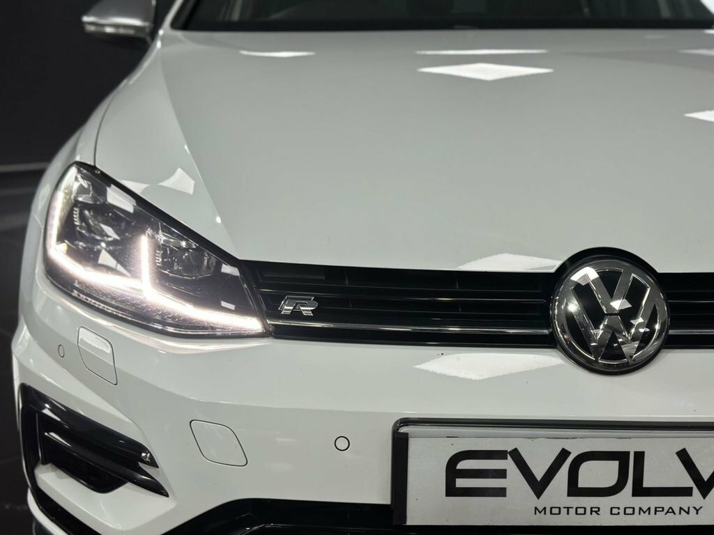 Volkswagen Golf 2L R WV18VZK White #6