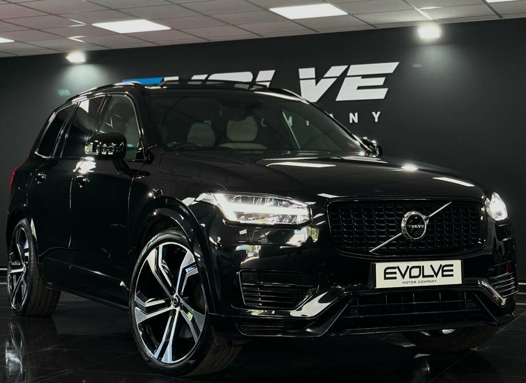 Volvo XC90 2L R-design Pro Black