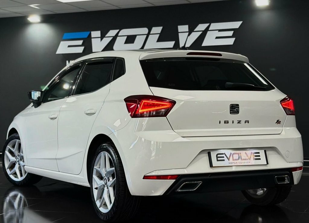 Seat Ibiza 1.6 Tdi 95 Se Technology Ez Red #2