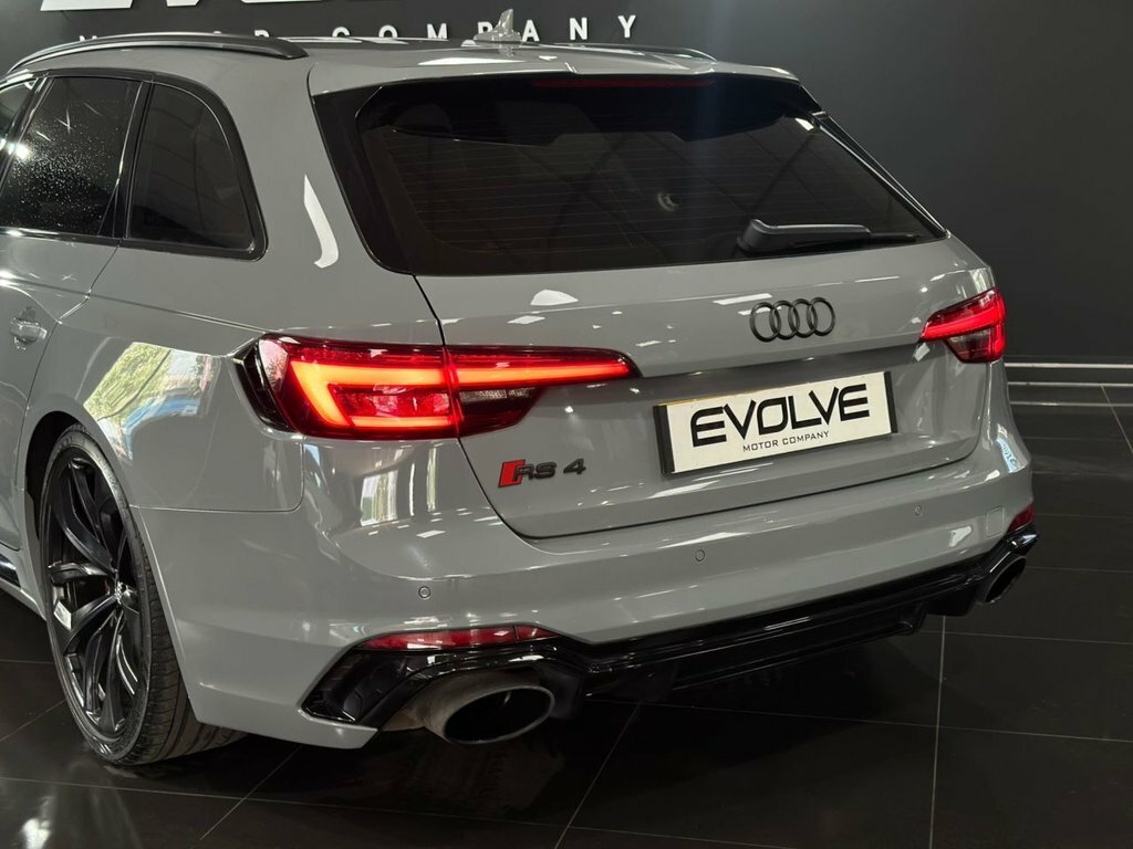 Audi RS4 Avant 2.9 Tfsi V6 Purple #28