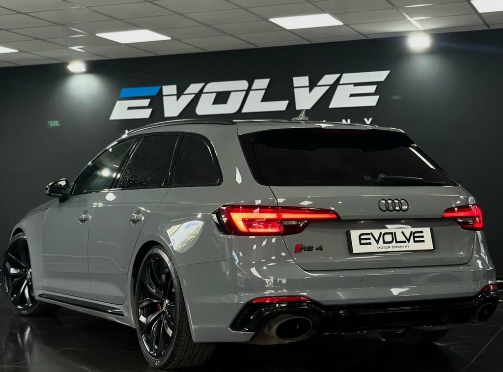 Audi RS4 Avant 2.9L Null Grey #2