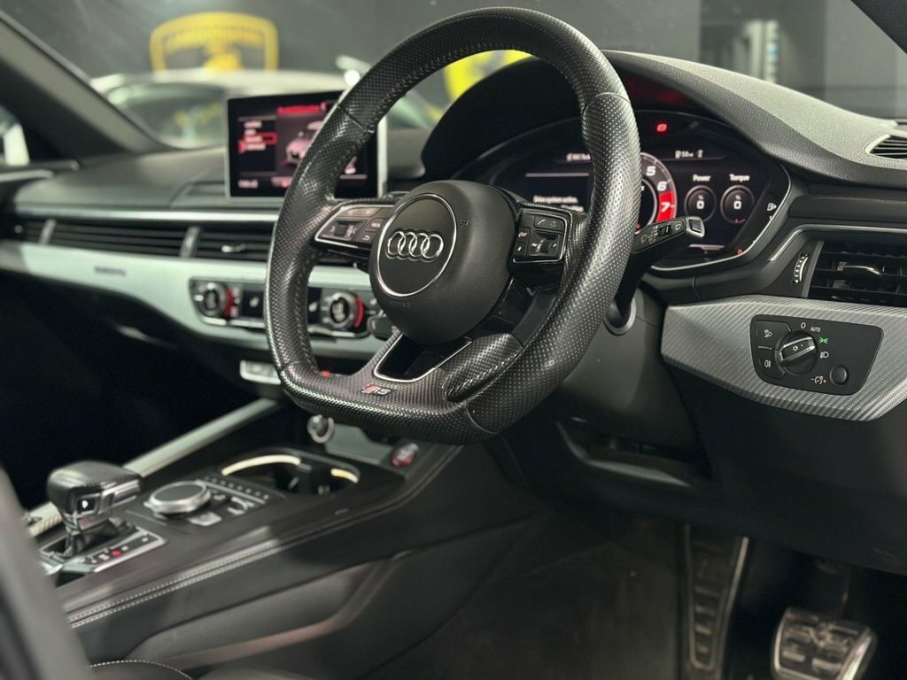 Audi RS4 Avant 2.9 Tfsi V6 Purple #17