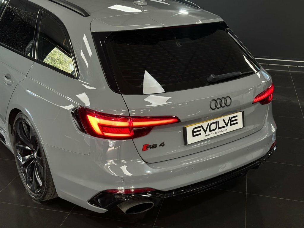 Audi RS4 Avant 2.9 Tfsi V6 Purple #13