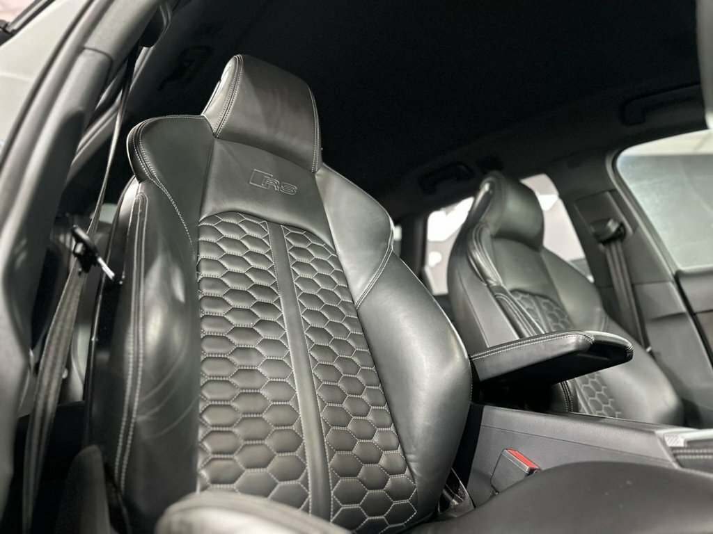 Audi RS4 Avant 2.9 Tfsi V6 Purple #25
