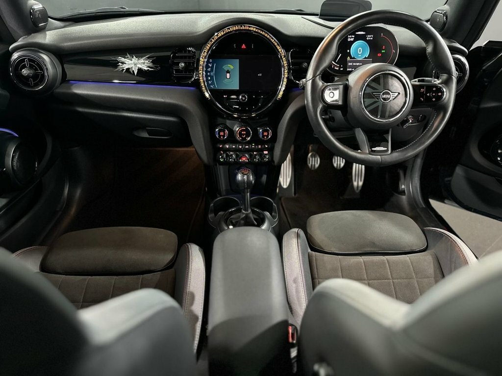 Mini Hatch 2L John Cooper Works DX22NPC Black #3