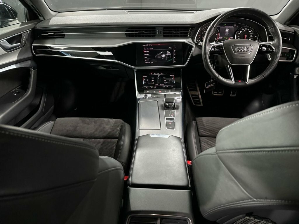 Audi A6 Avant 2L S Line Black #3