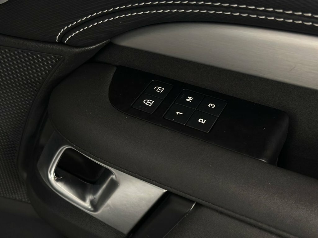 Land Rover Discovery R-dynamic Se Black #30