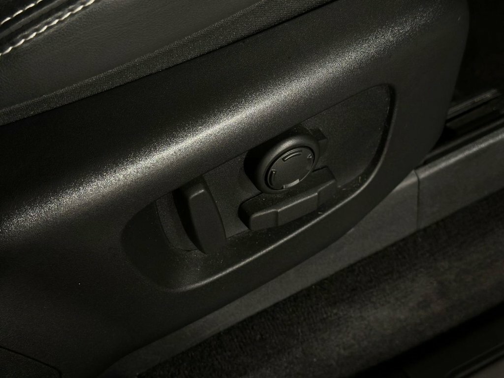 Land Rover Discovery R-dynamic Se Black #31