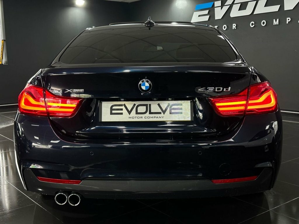 BMW 4 Series Gran Coupe 3L M Sport Black #5
