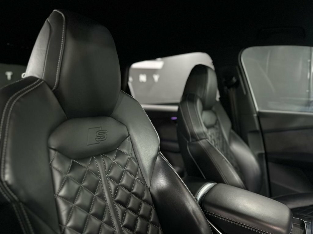 Audi SQ7 Sq7 Black Edition Tfsi Quattro Black #28