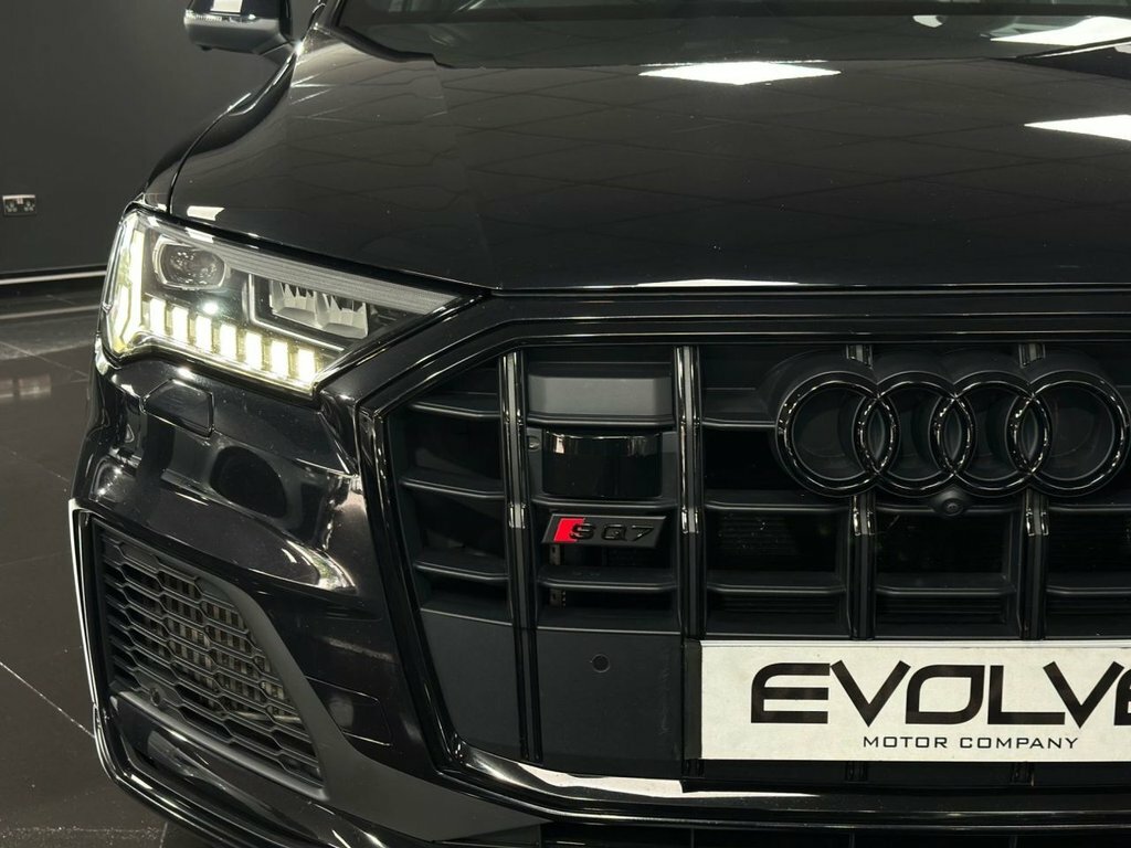 Audi SQ7 4L Black Edition Black #6