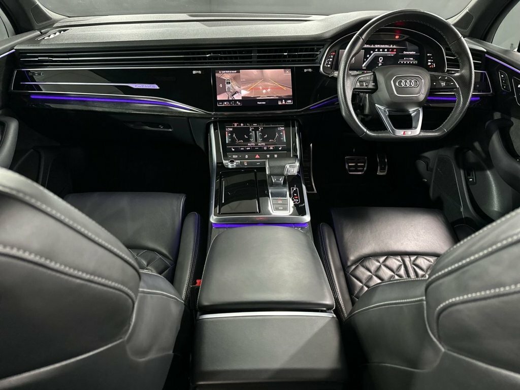 Audi SQ7 4L Black Edition Black #3