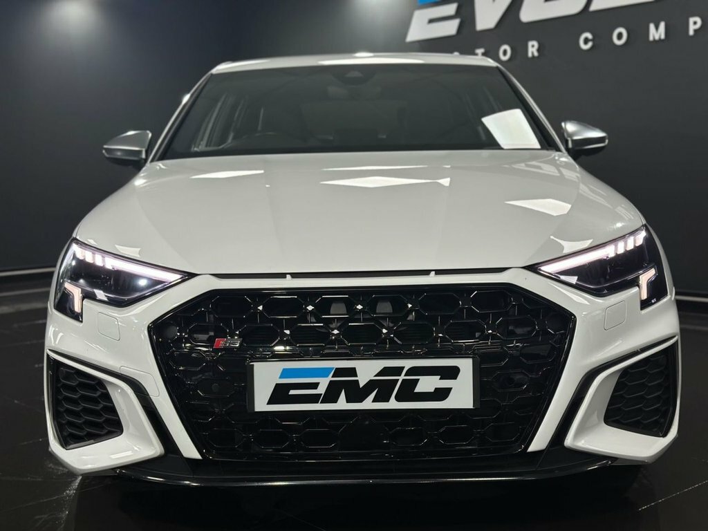Audi S3 Hatchback DX21YKM White #4