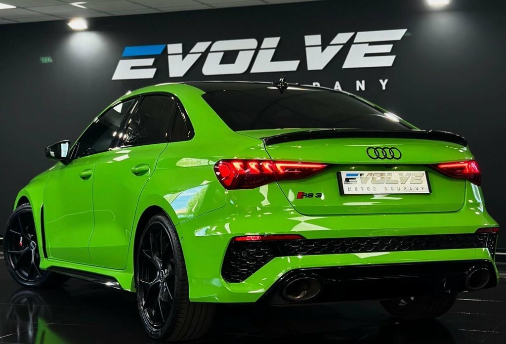 Audi RS3 2.5L Carbon Black Green #2