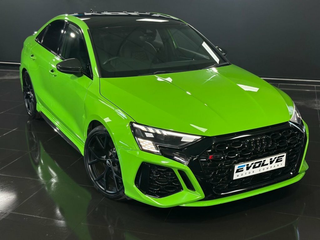Audi RS3 Hatchback 2.5 Tfsi Vorsprung Sportback Red #10
