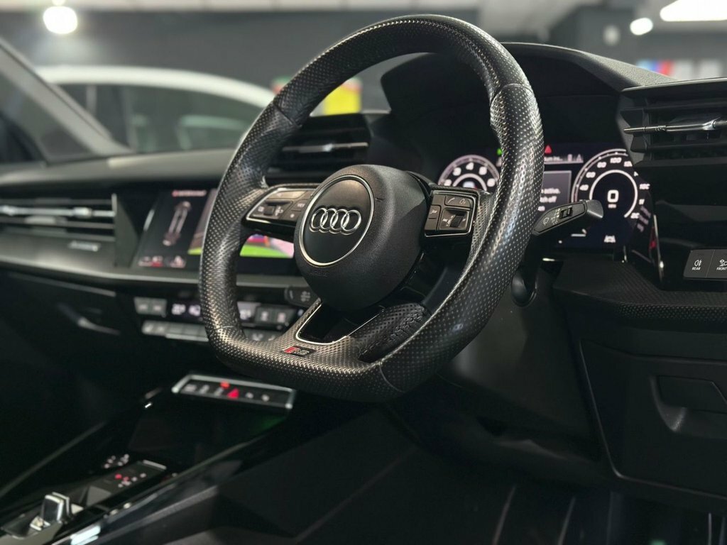 Audi RS3 Hatchback 2.5 Tfsi Vorsprung Sportback Red #20