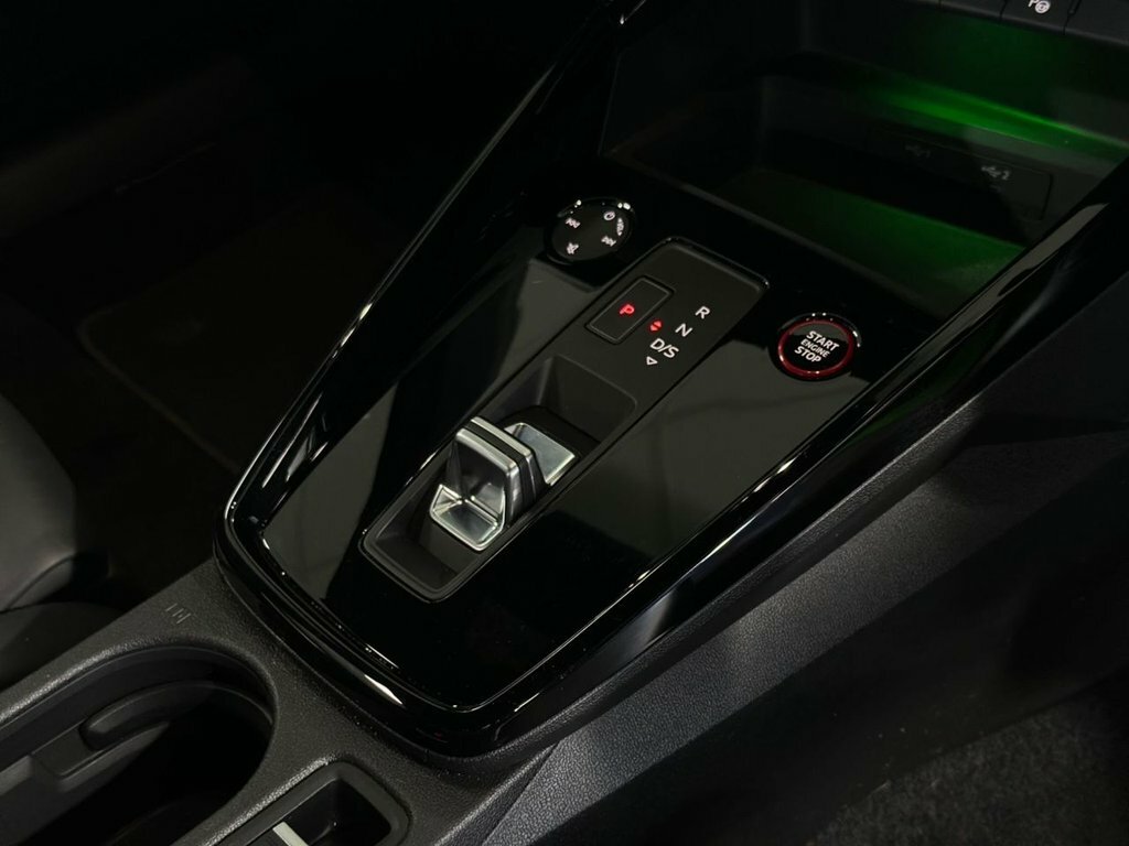 Audi RS3 Hatchback 2.5 Tfsi Vorsprung Sportback Red #26