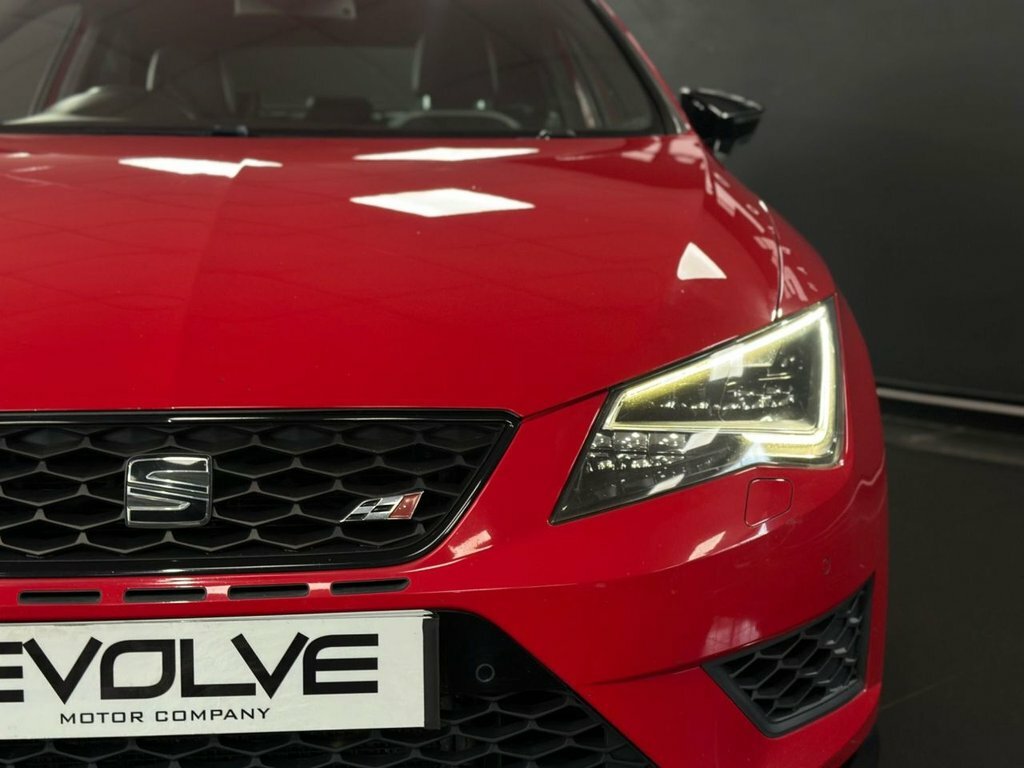 Seat Leon 2L Cupra 280 Red #6