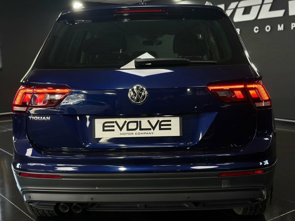 Volkswagen Tiguan 2L Match CV69VVL Blue #5