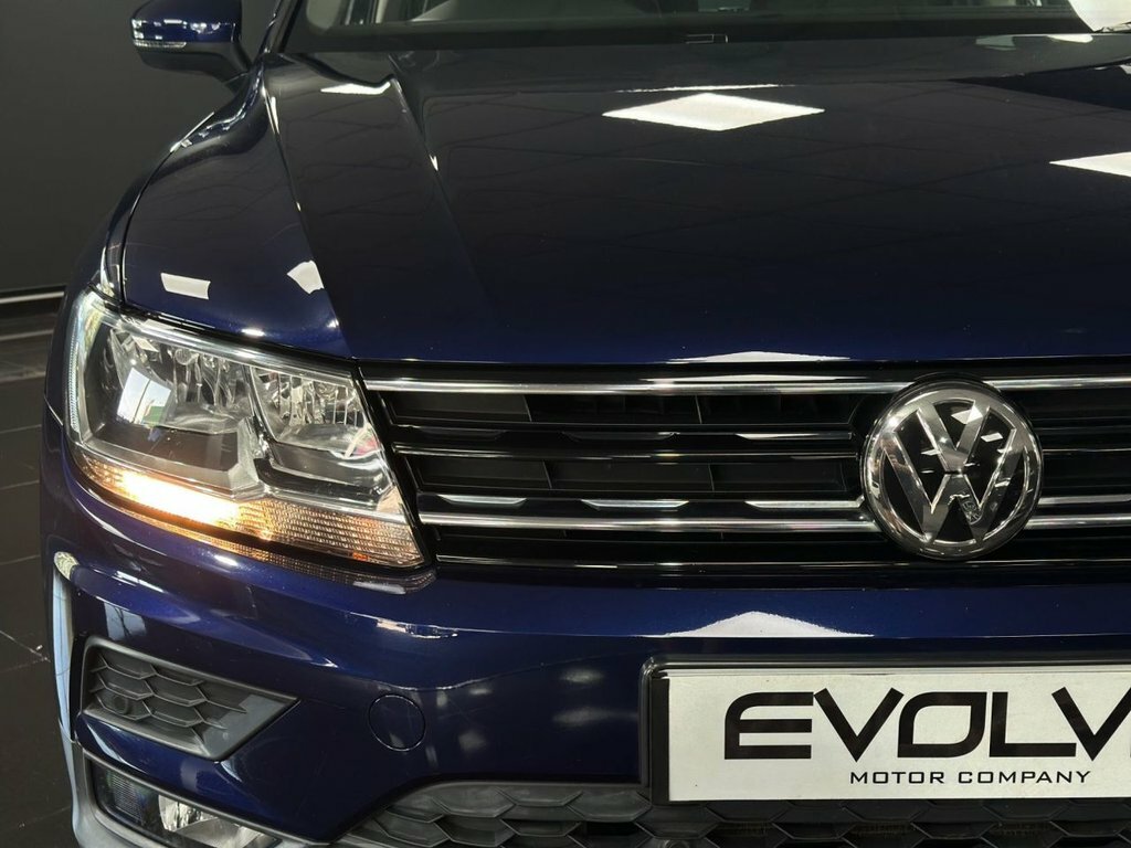 Volkswagen Tiguan 2L Match CV69VVL Blue #6