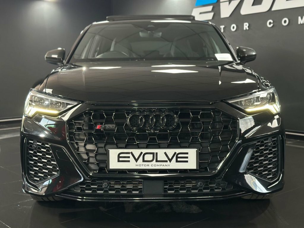 Audi RS Q3 2.5L Vorsprung Black #4